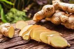 Muốn gừng tươi lâu cả tháng, đừng bỏ qua cách bảo quản này
