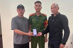 Thanh niên ở Quảng Trị trả lại 5 tỷ đồng cho người đàn ông chuyển nhầm vào tài khoản