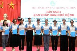 Kiện toàn tổ chức Hội Phụ nữ phường Phú Diễn, nâng cao năng lực cán bộ sau sắp xếp