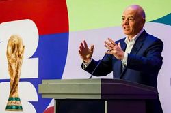 Chủ tịch Gianni Infantino tại vị với hậu thuẫn của l&atilde;nh đạo FIFA