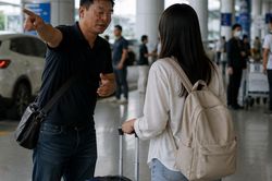 Liên tiếp phát hiện 'cò mồi' tại sân bay Nội Bài, môi giới hành khách để hưởng tiền chênh lệch