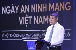 Thủ tướng: 100 triệu người dân sẽ tạo nên 'bức tường thành số' bảo vệ Tổ quốc