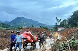 Trà Giáp (Đà Nẵng): Sau sáp nhập, đồng bào Ca Dong, Co đang dần đổi thay cuộc sống