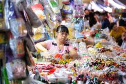 Đề xuất giảm 30% thuế cho hộ kinh doanh, doanh nghiệp có doanh thu đến 10 tỷ