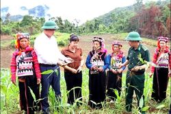 Từ mô hình điểm Tả Ló San đến khát vọng 'sáng' bừng biên cương