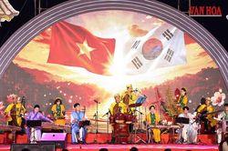 Kết nối văn h&oacute;a, mở rộng kh&ocirc;ng gian hợp t&aacute;c