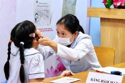 Thành phố Hồ Chí Minh miễn phí khám sức khỏe cho hơn ba triệu học sinh, sinh viên