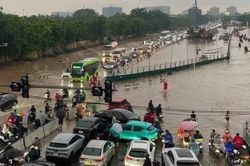 H&agrave; Nội chủ động x&acirc;y dựng c&aacute;c phương &aacute;n ph&ograve;ng, chống thi&ecirc;n tai