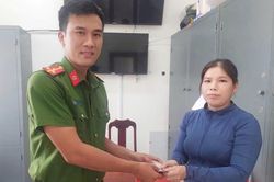 Tiền về với chủ