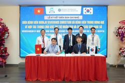 Bệnh viện Trung ương Huế tiếp nhận hệ thống AI hỗ trợ chẩn đoán ung thư