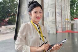 Nữ cử nhân ĐH Kinh tế Quốc dân: Từ MC song ngữ đến chuyên viên phát triển kinh doanh tại doanh nghiệp toàn cầu