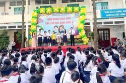 Sắp xếp trường học: Cơ cấu, số lượng, chế độ đối với hiệu trưởng, hiệu ph&oacute;