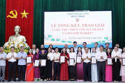 Sở Tư ph&aacute;p H&agrave; Tĩnh trao giải cuộc thi 'Thuế với người d&acirc;n v&agrave; doanh nghiệp'