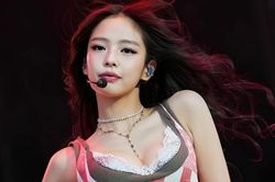 Làn sóng chỉ trích ập vào BlackPink