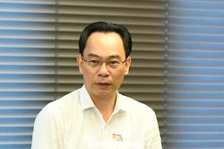 Bộ trưởng Hoàng Minh Sơn: Nên cấp học bổng để định hướng ngành thành phố cần