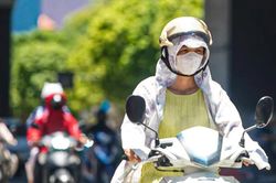 Sau mưa d&ocirc;ng, miền Bắc n&oacute;ng như đổ lửa