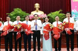 Cần Thơ điều động, bổ nhiệm 60 cán bộ