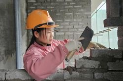 Đề xuất người bán hàng online, công nhân xây dựng đóng BHXH bắt buộc