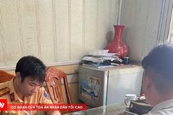 Xử phạt t&agrave;i xế điều khiển xe &ocirc; t&ocirc; lấn l&agrave;n, va chạm với xe m&aacute;y