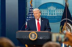 Tổng thống Trump: Thỏa thuận mở lại Hormuz sớm đạt được, xung đột với Iran sẽ sớm kết thúc