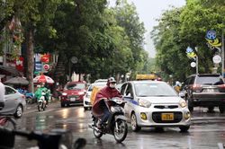 Thời tiết ngày 7/8: Bắc Bộ và Bắc Trung Bộ tiếp tục mưa dông, nhiều vùng biển gió mạnh