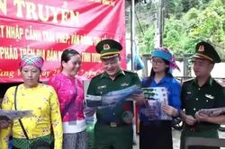 Đưa pháp luật đến tận phiên chợ vùng cao