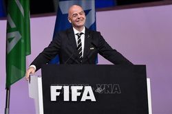 Li&ecirc;n đo&agrave;n B&oacute;ng đ&aacute; Nam Mỹ quan ngại FIFA 'h&agrave;nh động đơn phương'