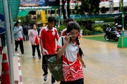Học sinh Thái Lan kể lại khoảnh khắc chứng kiến giáo viên bị bắn ngay trước mặt
