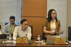 Cắt giảm thủ tục nhưng không cắt giảm trách nhiệm quản lý