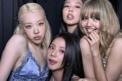 BLACKPINK bị yêu cầu tan rã