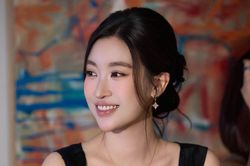 Phu nhân hào môn Đỗ Mỹ Linh xách túi 600 triệu