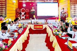 Khánh Bình hỗ trợ xây, sửa 47 căn nhà cho hộ khó khăn