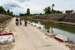 Tai nạn rình rập trên tuyến đường dọc kênh Văn Phong
