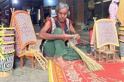 Những đảng viên gương mẫu, tiên phong ở buôn làng