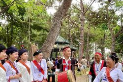 Lấy con người làm trung tâm trong bảo tồn văn hóa các dân tộc thiểu số