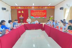 Ban Nội chính Tỉnh ủy làm việc với Đảng ủy xã Tây Khánh Sơn
