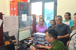 Trịnh Tường ra quân hỗ trợ người dân kích hoạt tài khoản định danh, tích hợp an sinh xã hội trên VNeID