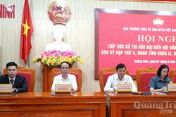 Đại biểu HĐND tỉnh tiếp xúc cử tri sau kỳ họp thứ 4