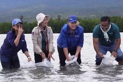 Campuchia tăng cường bảo vệ lao động di cư ngành thủy sản