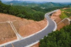 Cận cảnh gần 30km đường Hồ Chí Minh qua Thái Nguyên, Tuyên Quang sắp đưa vào khai thác