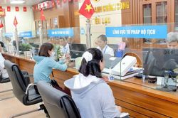 Phú Thọ: Cải cách thủ tục hành chính lấy người dân và doanh nghiệp làm trung tâm phục vụ