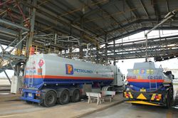 BSR xuất bán lô nhiên liệu diesel sinh học B5 đầu tiên ra thị trường