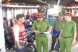 Cần Thơ tăng cường bảo đảm an toàn giao thông thủy mùa mưa bão