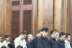 Tuy&ecirc;n 3 &aacute;n tử h&igrave;nh, 7 &aacute;n chung th&acirc;n trong đường d&acirc;y ma t&uacute;y li&ecirc;n tỉnh