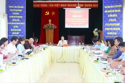 Chuẩn hoá hệ thống thiết chế văn hoá ở cơ sở