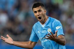 Thương vụ Rodri phơi bày tham vọng của Barcelona