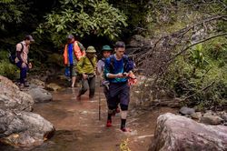 Đánh thức cung đường trekking xanh giữa đại ngàn xã Đặng Thùy Trâm