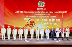 Lực lượng Cảnh s&aacute;t kinh tế xứng đ&aacute;ng l&agrave; 'thanh bảo kiếm sắc b&eacute;n' trong đấu tranh ph&ograve;ng, chống tội phạm