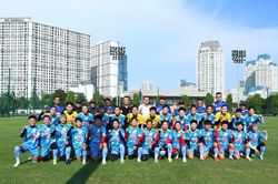 LĐBĐ Việt Nam động viên tuyển nữ Việt Nam hướng tới ASIAD 2026