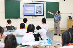 Sắp xếp trường học - Cuộc chuyển đổi về tư duy quản trị giáo dục